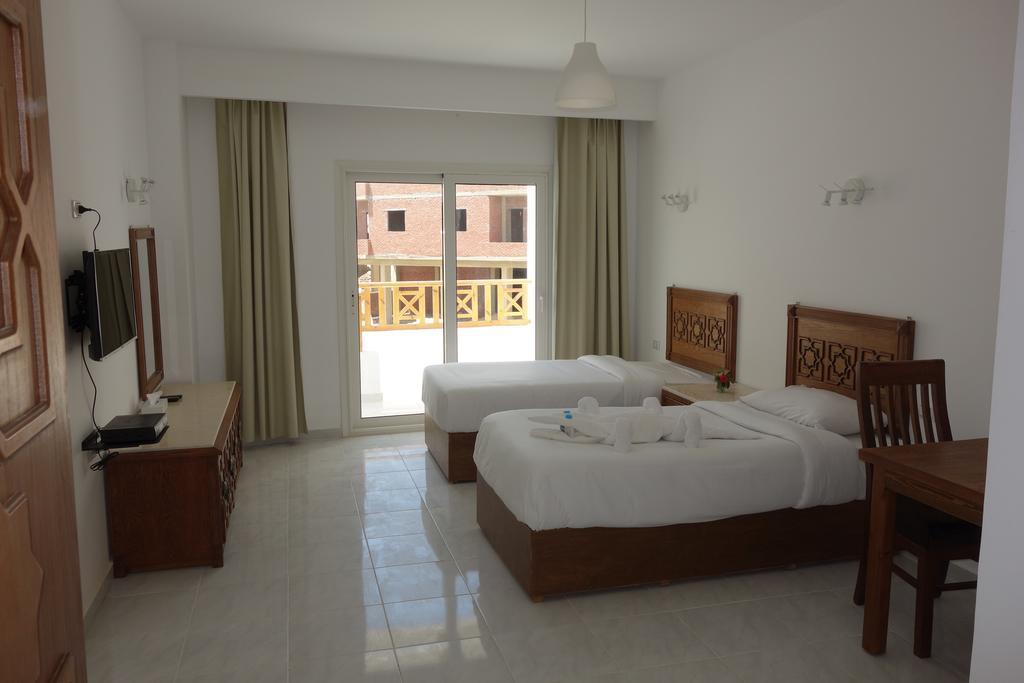 Blue Vision Diving Hotel Marsa Alam Exterior foto